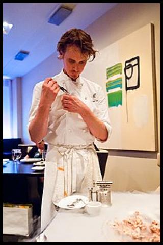 Famous People with surname Achatz