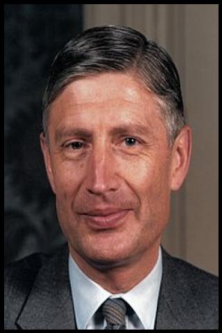 Famous People with surname Agt