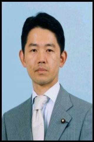 Famous People with surname Akagi