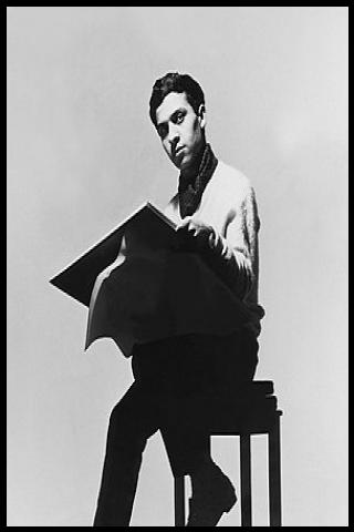 Famous People with surname Alaia