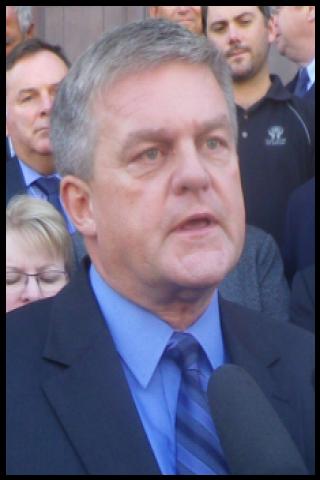 Famous People with surname Alward