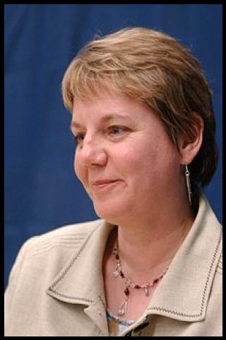 Famous People with surname Amiable