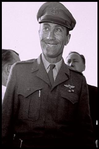 Famous People with surname Amit