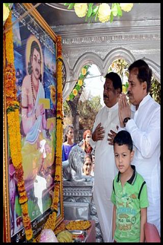 Famous People with surname Angadi