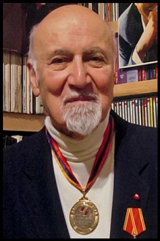 Famous People with surname Avakian