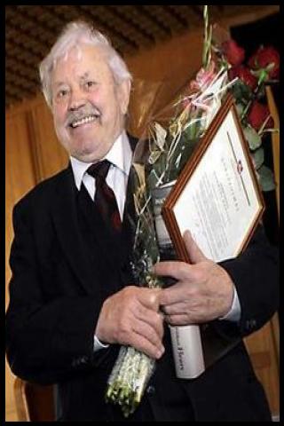 Famous People with surname Banionis