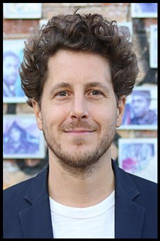 Famous People with surname Bayou