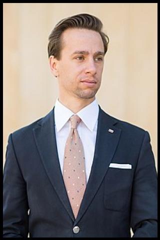 Famous People with surname Bosak