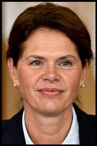 Famous People with surname Bratu&scaron;ek