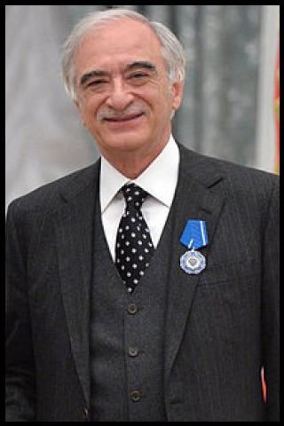 Famous People with surname B&uuml;lb&uuml;loğlu