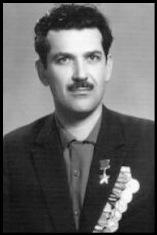 Famous People with surname B&uuml;nyadov