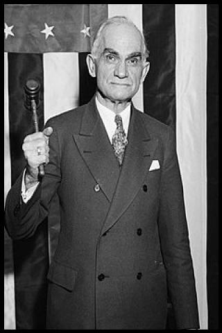 Famous People with surname Byrns