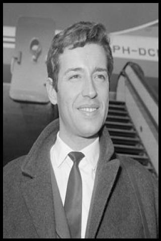 Famous People with surname Calv&aacute;rio