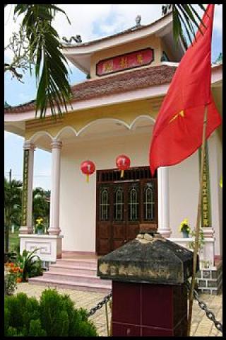 Famous People with surname Cap