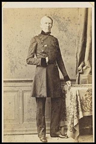 Famous People with surname Carnall