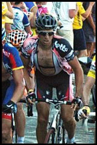 Famous People with surname Cioni