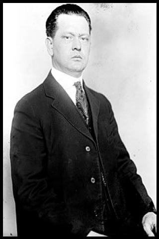 Famous People with surname Clouse