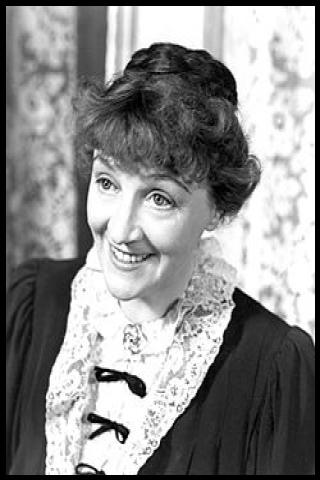 Famous People with surname Collinge