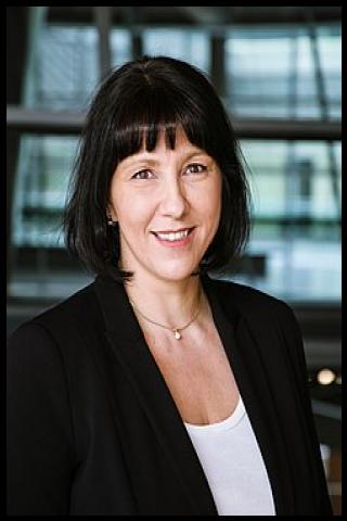 Famous People with surname Čotar