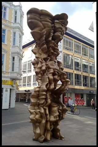 Famous People with surname Cragg