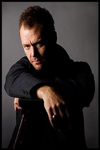 Famous People with surname Cs&oacute;k&aacute;s