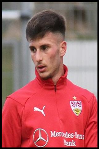 Famous People with surname Dajaku