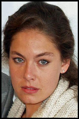 Famous People with surname Davalos