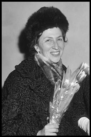 Famous People with surname Davidovich