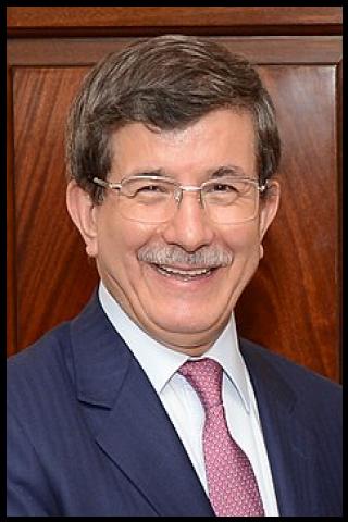 Personas famosas con el apellido Davutoğlu