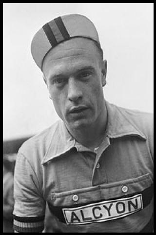 Famous People with surname Derycke