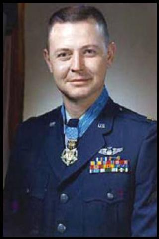 Famous People with surname Dethlefsen