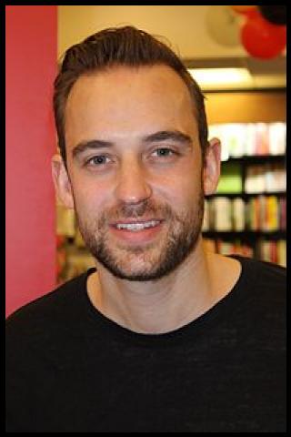 Famous People with surname Dicker