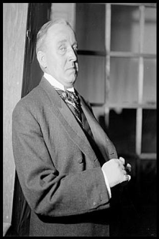 Famous People with surname Digges