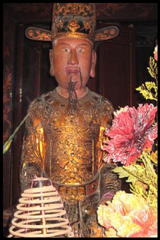 Famous People with surname Dinh