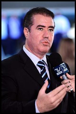 Famous People with surname Donizette