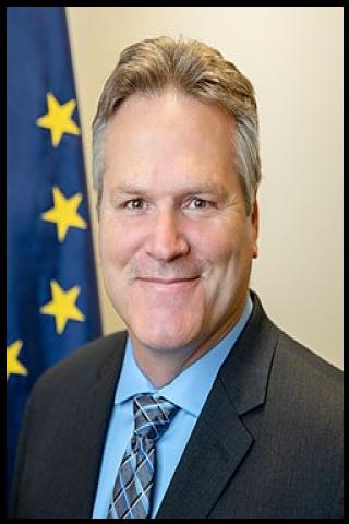 Famous People with surname Dunleavy