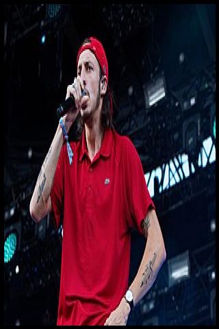 Famous People with surname Elvis