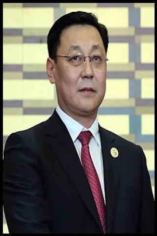 Famous People with surname Erdenebat