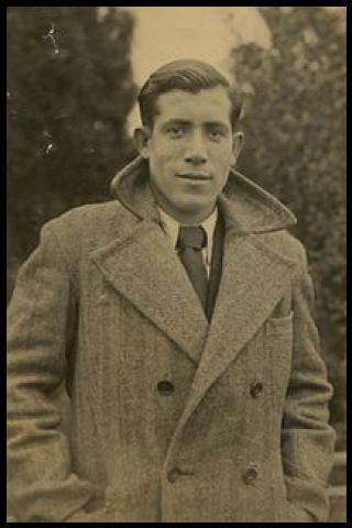 Famous People with surname Errera