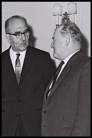 Famous People with surname Feather