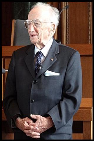 Famous People with surname Ferencz