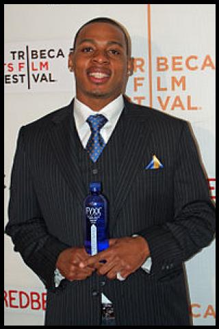 Famous People with surname Foye