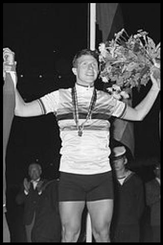 Famous People with surname Fredborg