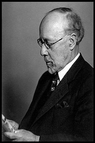 Famous People with surname Garstang