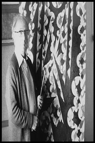 Famous People with surname Gear