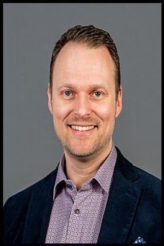 Famous People with surname Gehring