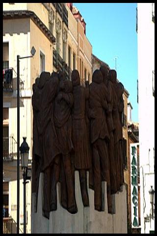 Famous People with surname Genoves