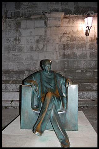 Famous People with surname Gotovac