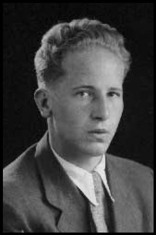 Famous People with surname Gr&ouml;ger