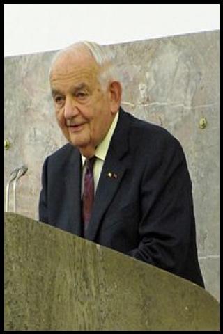 Famous People with surname Gro&szlig;er